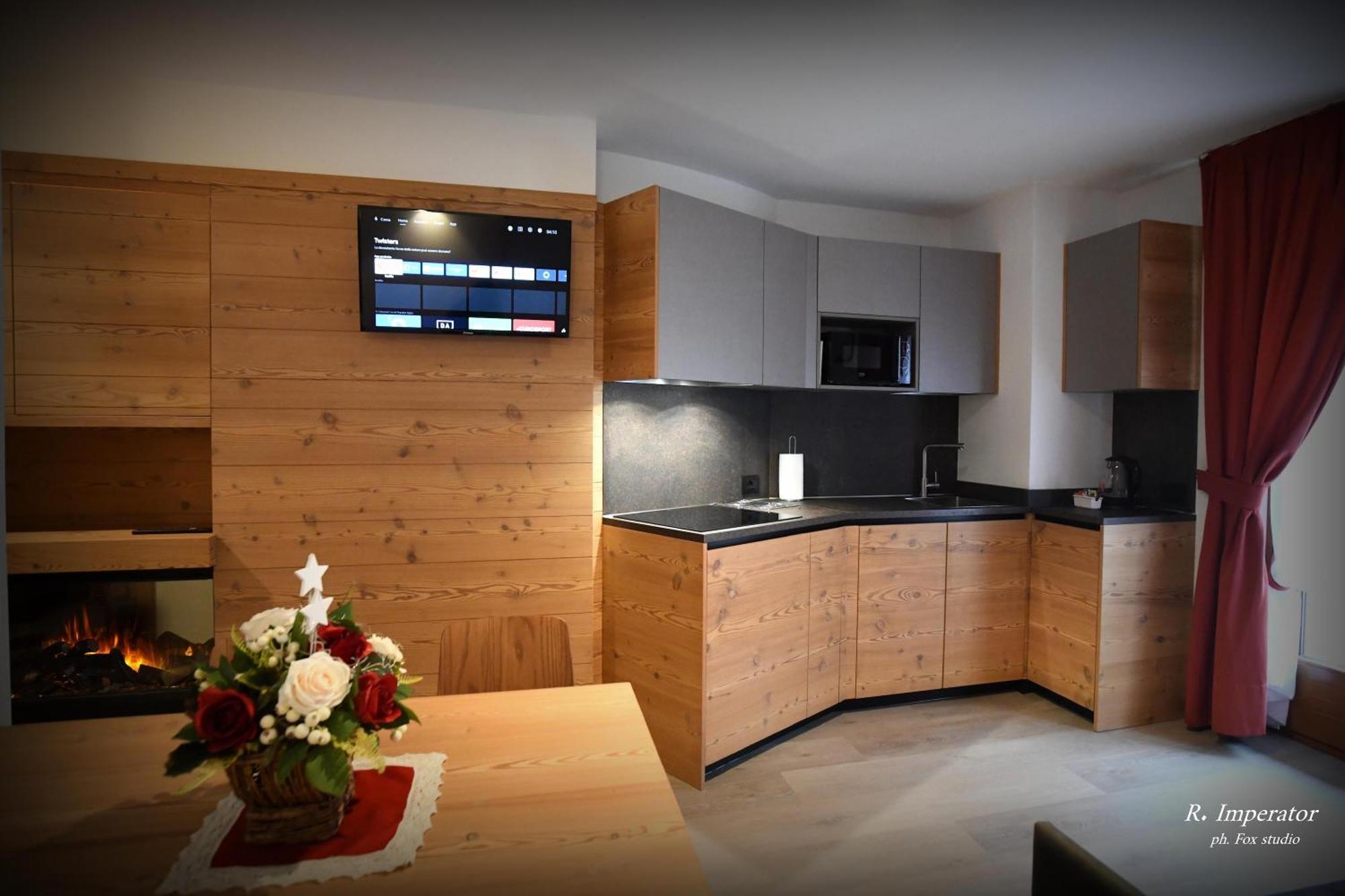 Park Residence Imperator Carisolo Εξωτερικό φωτογραφία