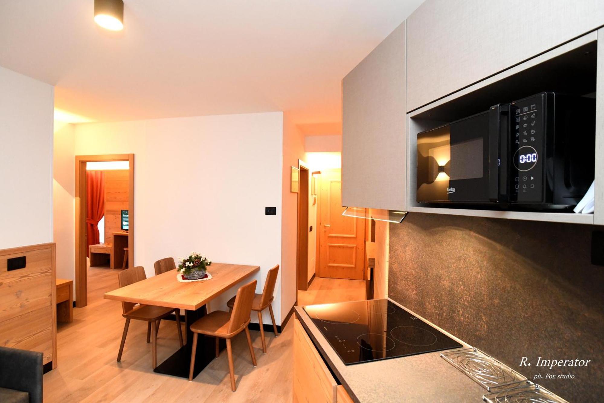 Park Residence Imperator Carisolo Εξωτερικό φωτογραφία